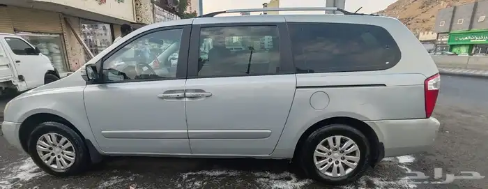 كيا كرنفال استاندر موديل 2015 مكينه وجير وشاص ومكيف بودي شرط 2