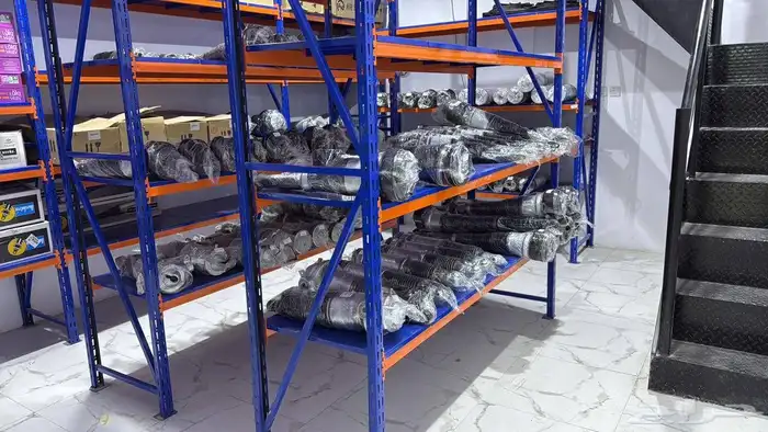 تجديد وتغيير مساعدات هيدروليك مع الضمان 8