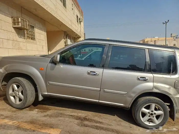 نيسان اكستريل موديل 2002 مفحوصة جاهز استمارة جاهزة مجددة 0
