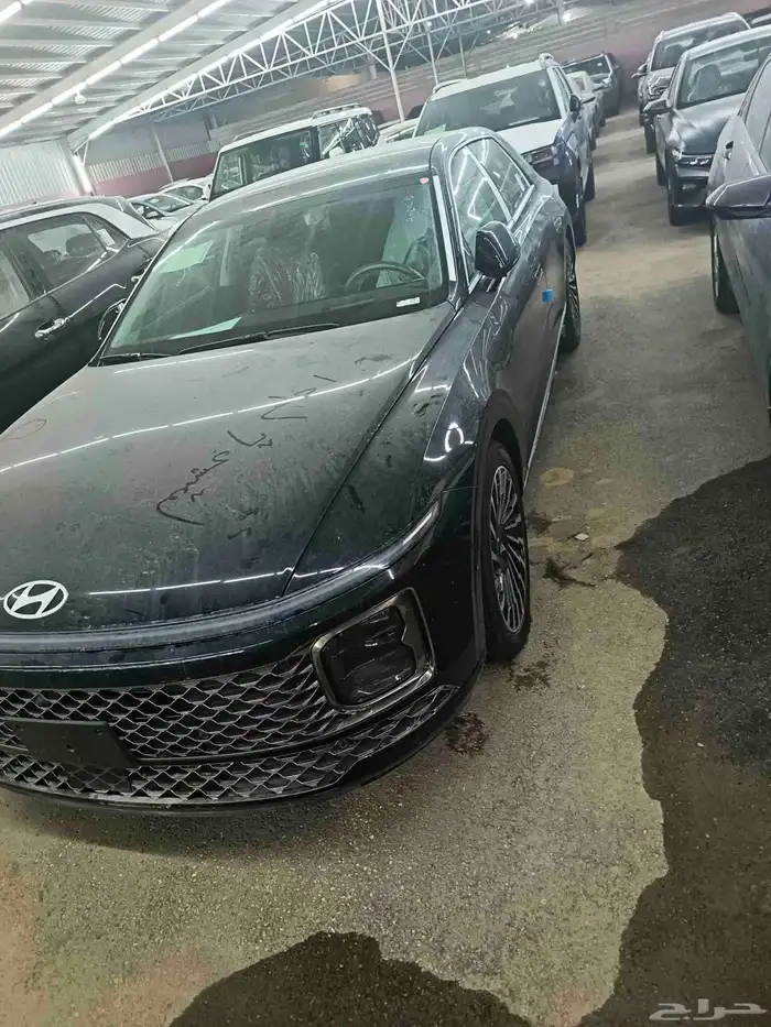 هيونداي أزيرا كلجرافي أسود 2025 2