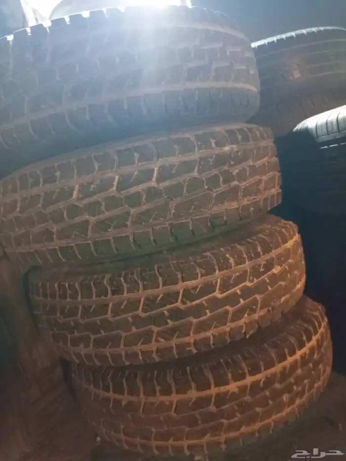 جنوط هلل جيب 5 مسمار مع كفراتها تاريخ 23 5