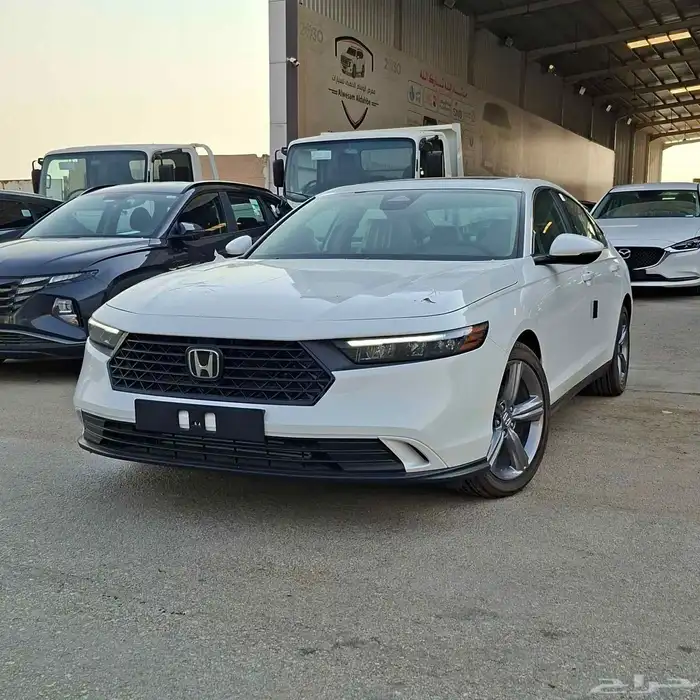 هوندا اكورد 2025 EX نص فل خليجي السعر 129 الف شامل الضريبه 0