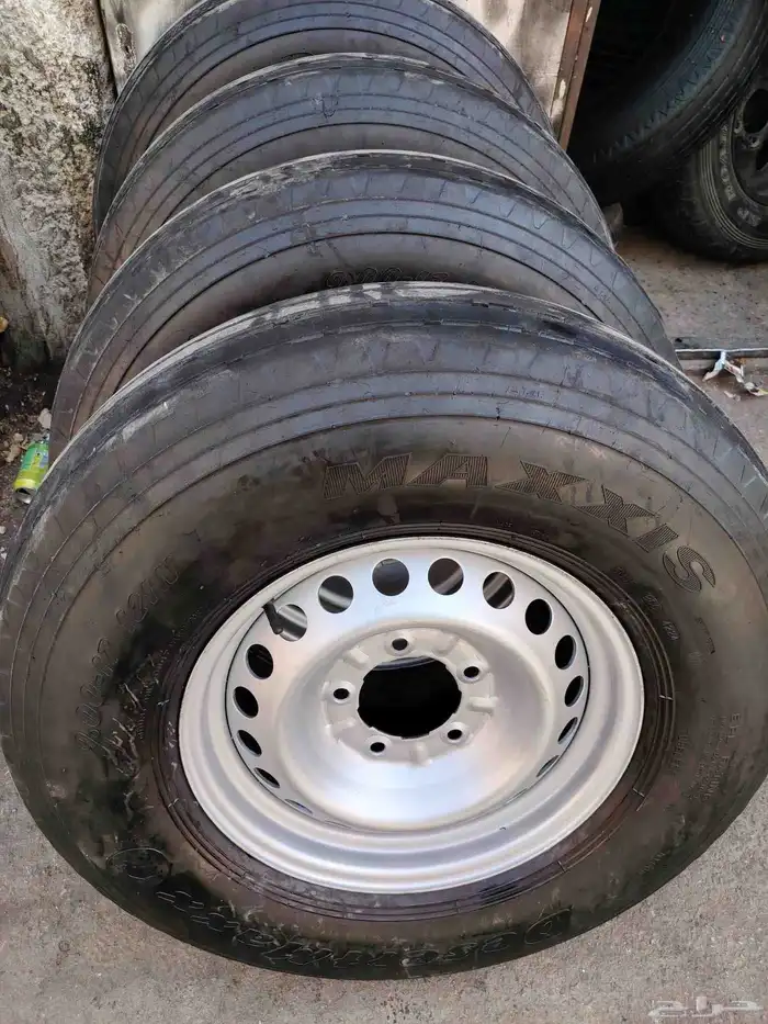 جنوط هلل مع بالون 6