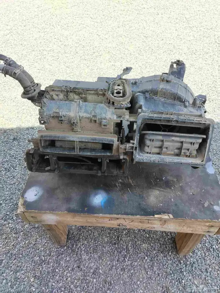 هايلكس 2011 قطع غيار 11