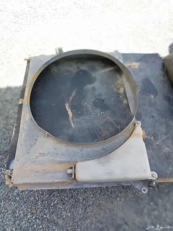 هايلكس 2011 قطع غيار 5