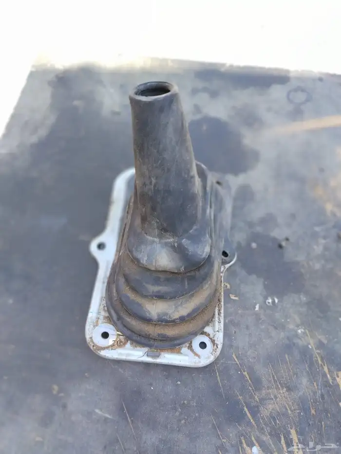 هايلكس 2011 قطع غيار 4