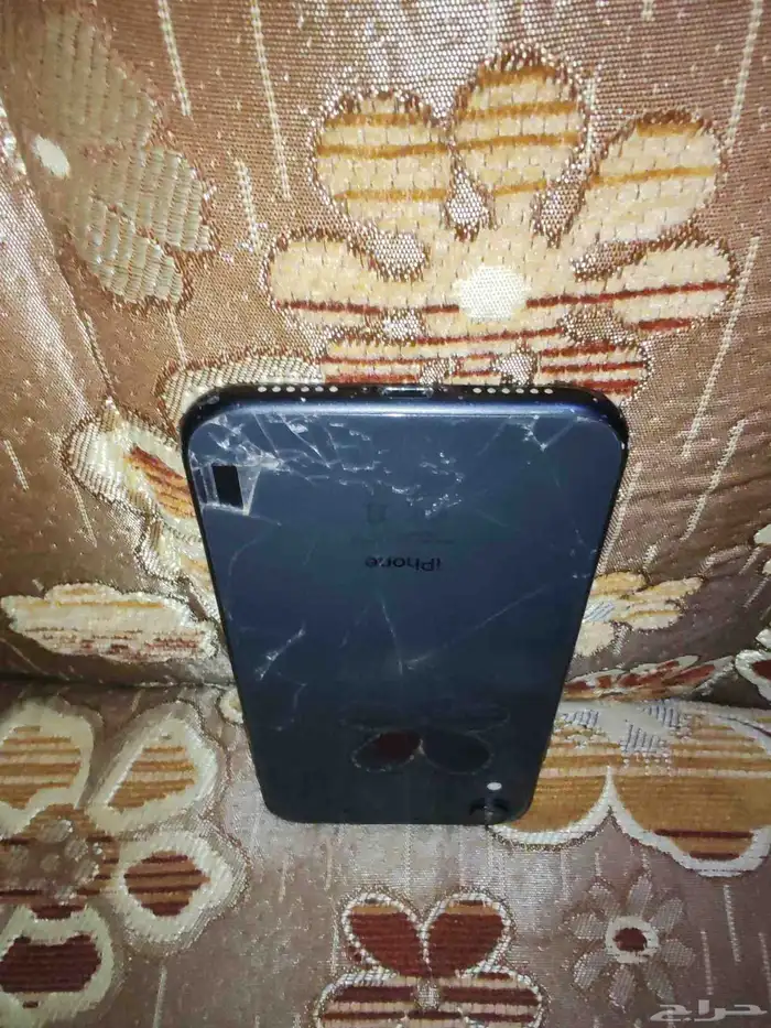 ايفون اكس ار وكاله 0
