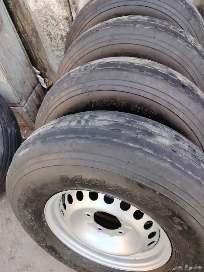 جنوط هلل مع بالون 1