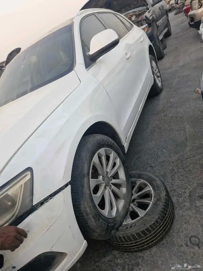 Q5 اودي قطع غيار فقط 2014 2