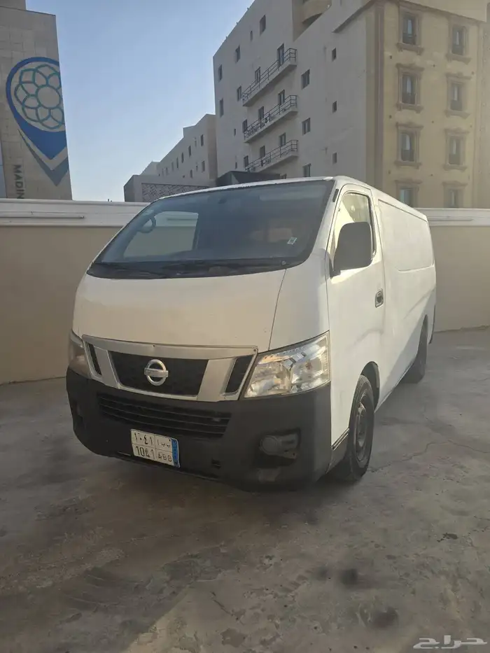 باص نيسان اورفان 2014 0