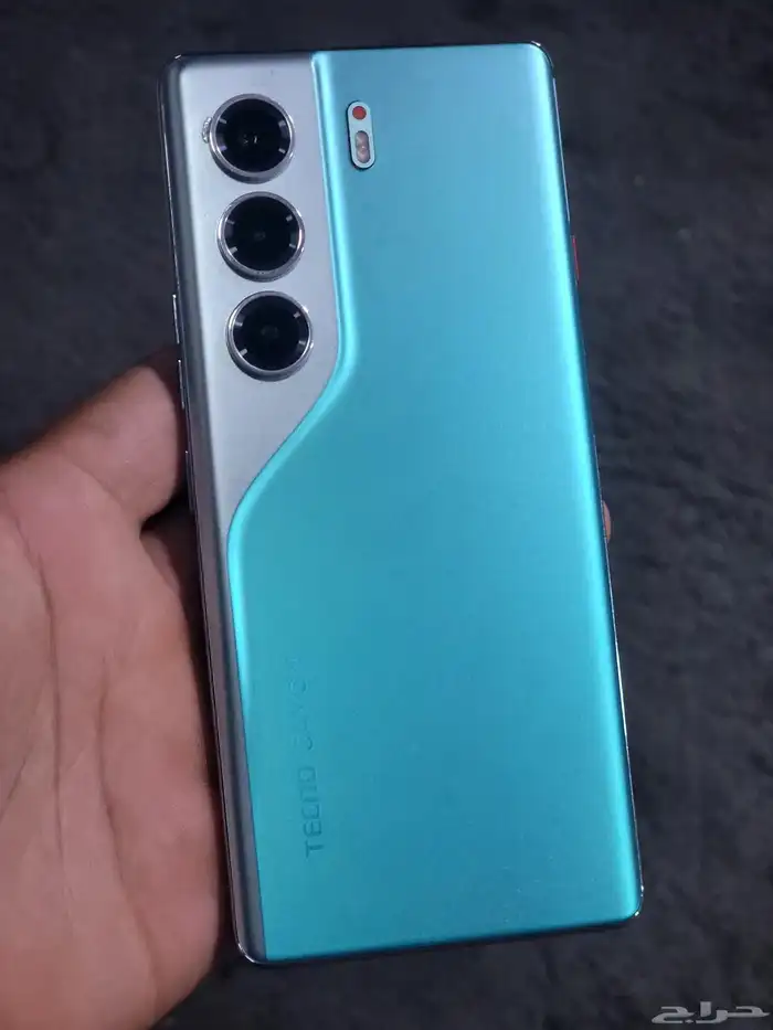 تكنو كمون 40برو 5G 2