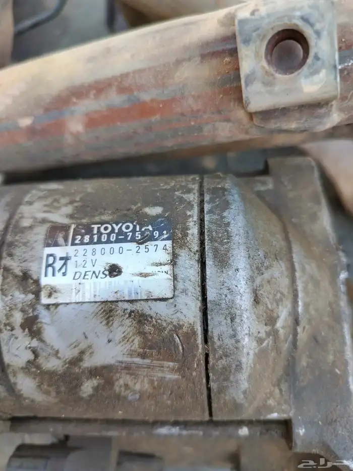 هايلكس 2011 قطع غيار 16