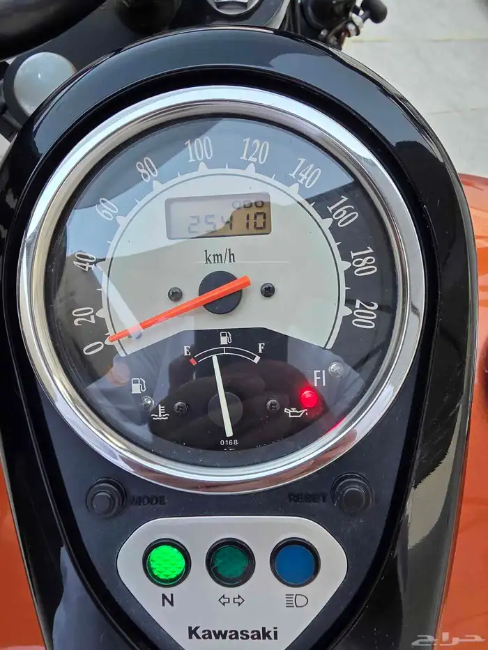 دباب كواساكي فولكان 900 كوستوم Kawasaki Vulcan 900 Custom 2