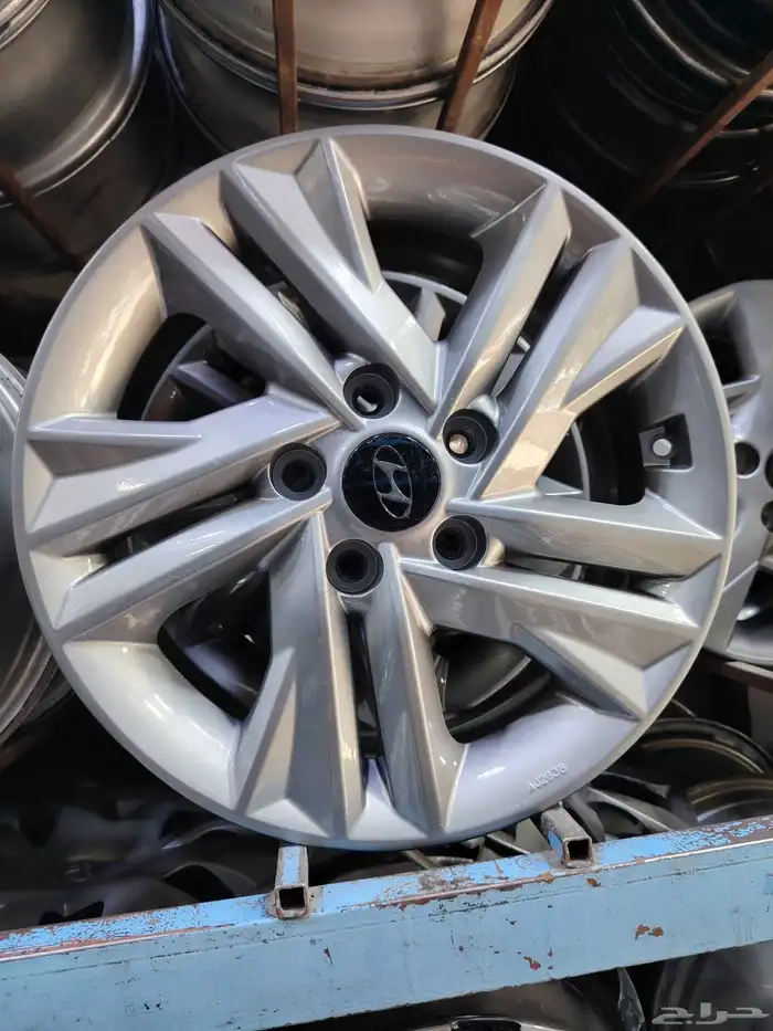 جنوط هونداي النترا مقاس 16موديل 2020نص فل اصلي 0