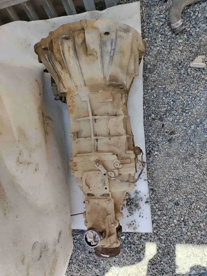 هايلكس 2011 قطع غيار 9