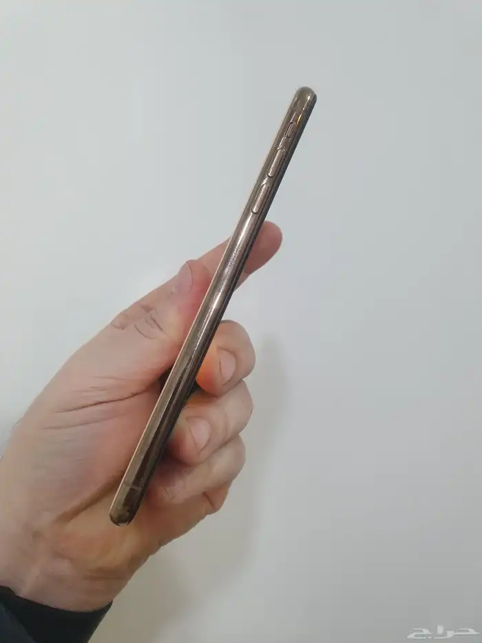 اكس اس ماكس ذهبي 512 قيقا بطاريه 90 متاح تقسيط تمارا 3