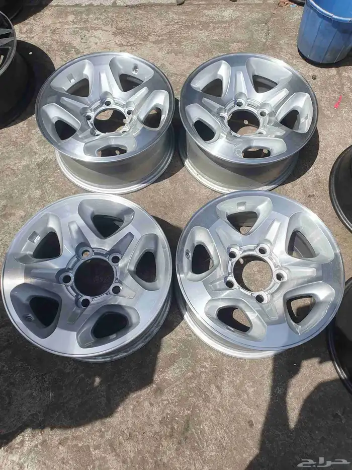 جنوط ربع اصليه وكاله مستعمل نظيف طقم وحنوط سوناتا اصلي 2017 2