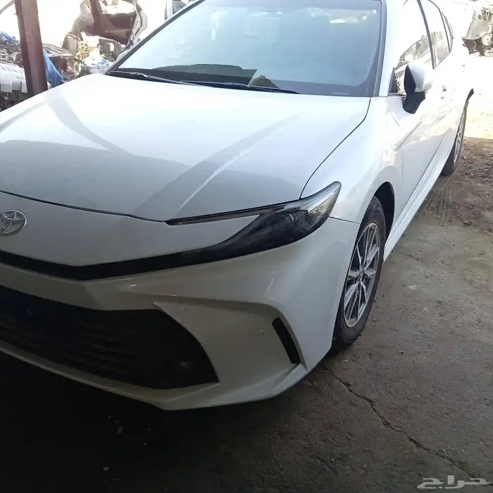 تيوتا كامري قطع غيار2025 3