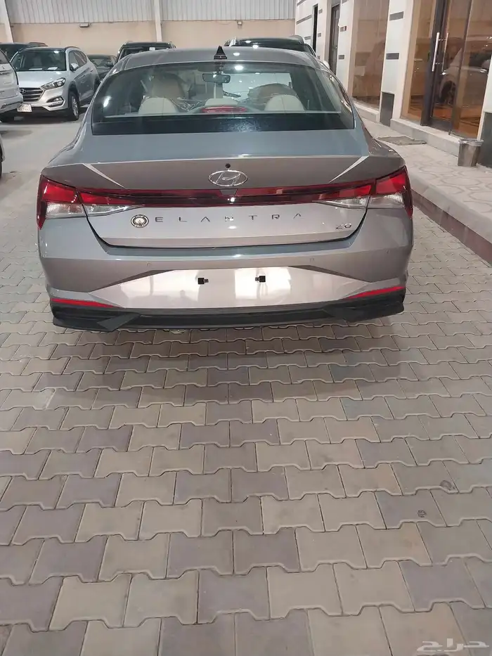 للبيع هونداي النترا موديل 2023 1