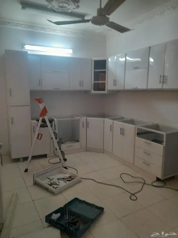 نجار فك وتركيب غرف نوم ومطابخ نجار 2