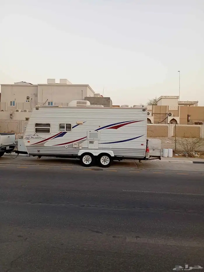 كرفان امريكي موديل 2008 طول 22 قدم 1