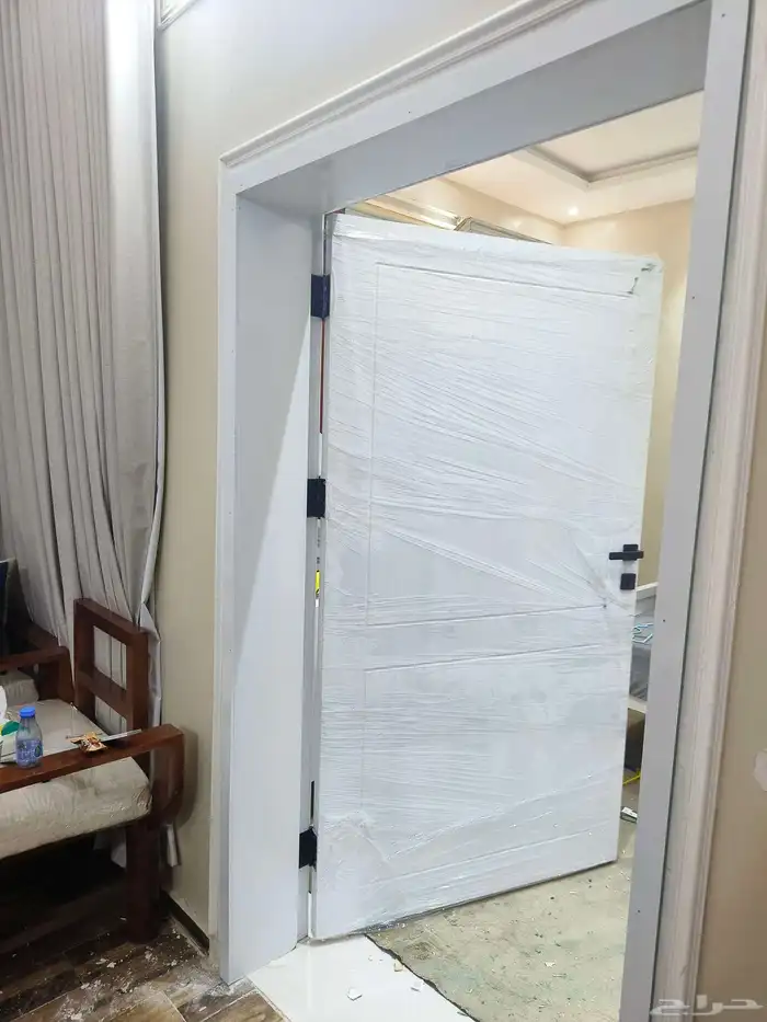 تفصيل ابواب خشب بجميع انواعها ودبليو بي سي 0