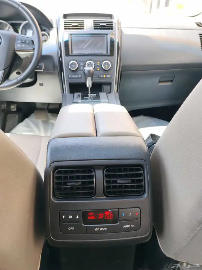 مازدا CX9 بقمة النظافه 16
