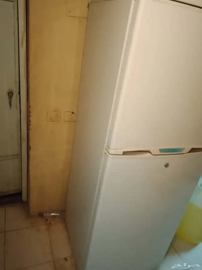 ثلاجه هوم كوين نظيفه 4