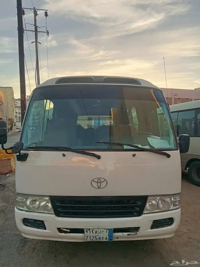 إيجار باصات مع سايق 30 كرسي 0