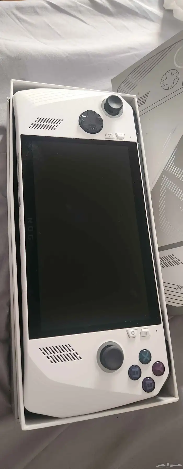 جهاز خاص بالألعاب من شركة اوسوس asus rog ally rc7l 1
