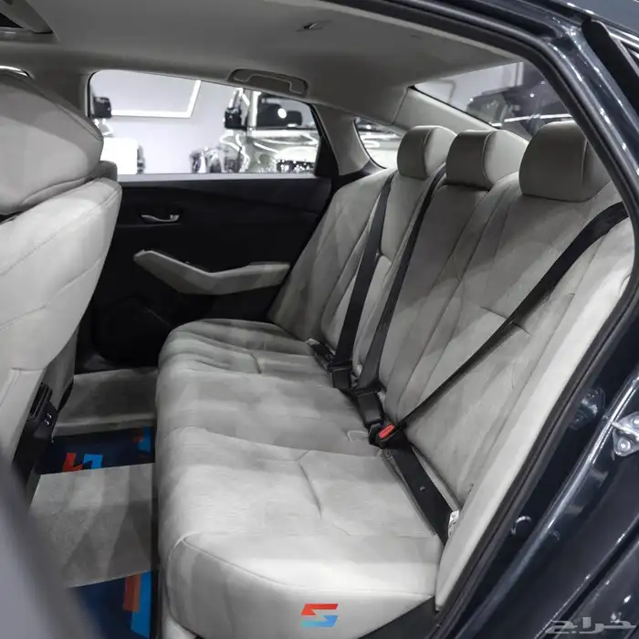 هوندا اكورد EX 2025 8