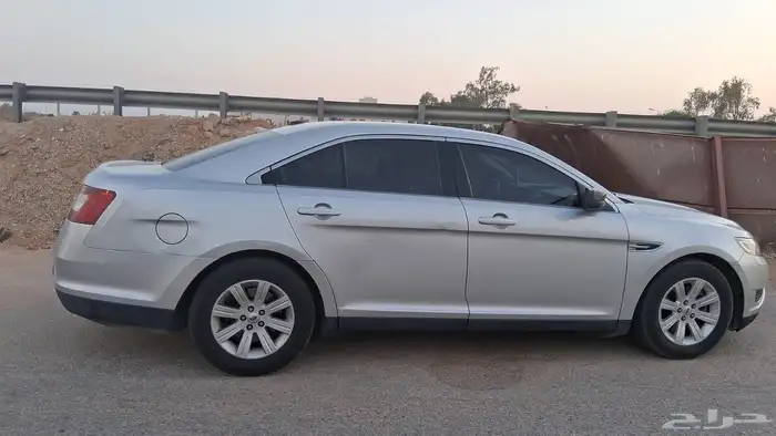 فورد تورس 2010 3