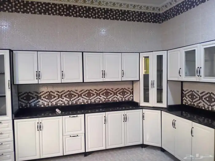 مطابخ جديده جاهزه ومعدله على حسب المساحه 0