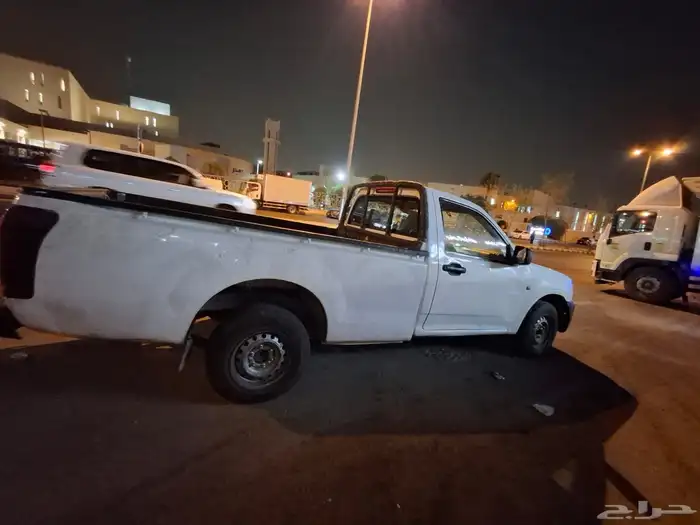 وانيت ايسوزو 2007 5