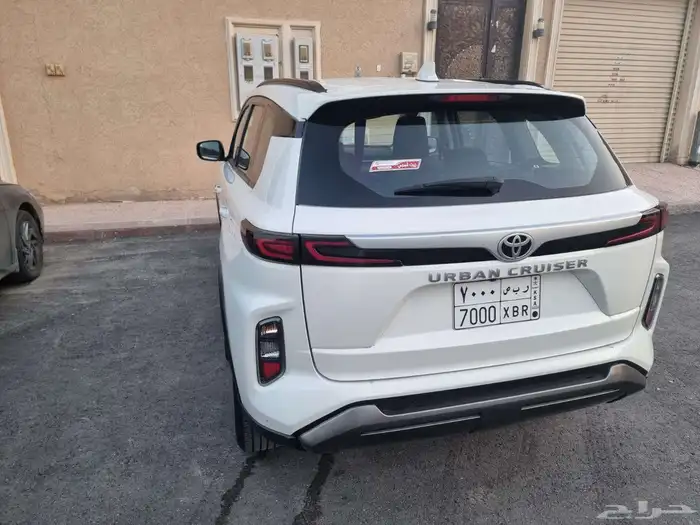موديل 2024 العداد 32000 الف كيلو متر السيارة شرط من الصدام ا 1
