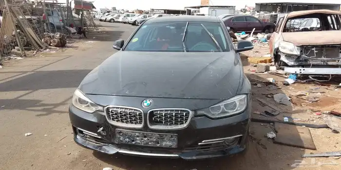 قطع غيار الماني تشليح الماني بورش . اودي .بنتلي . بي ام BMW 4