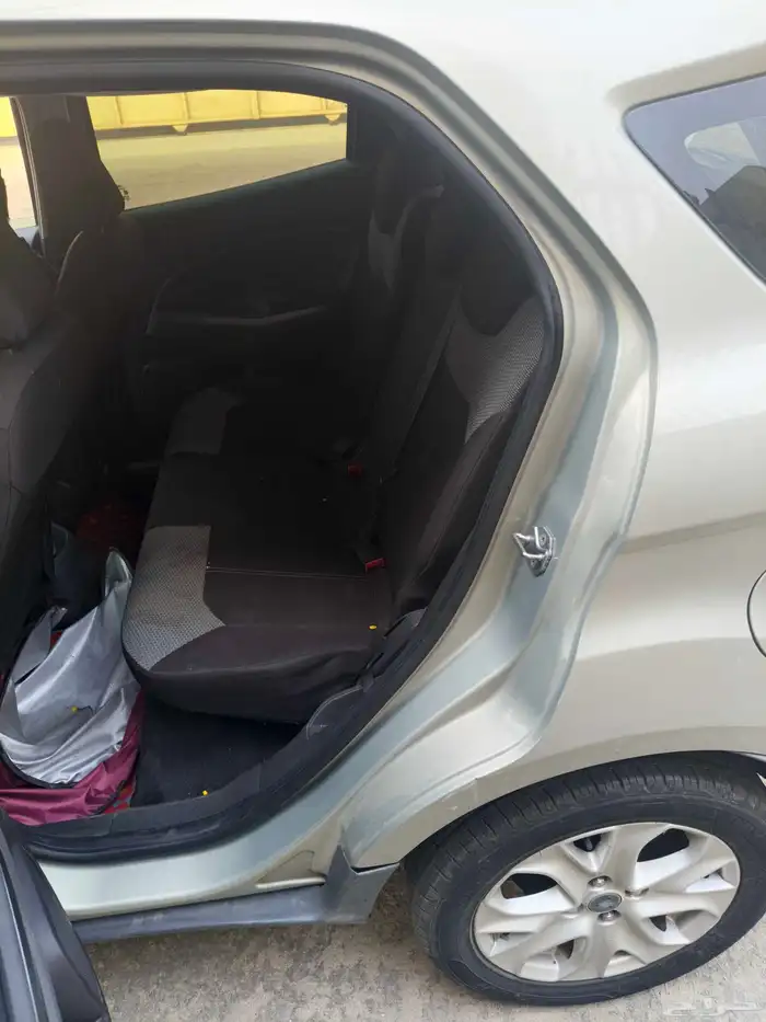 fordecosport full automatic car model. 2016 rate.. 15900 4
