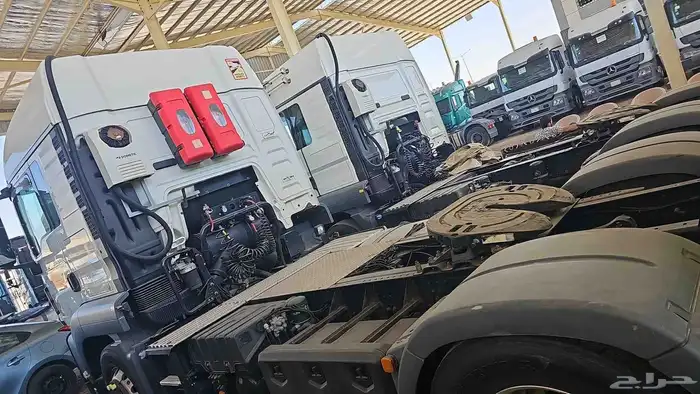 رأس تريلا مان ابيض 2021و ازرق 2023 0