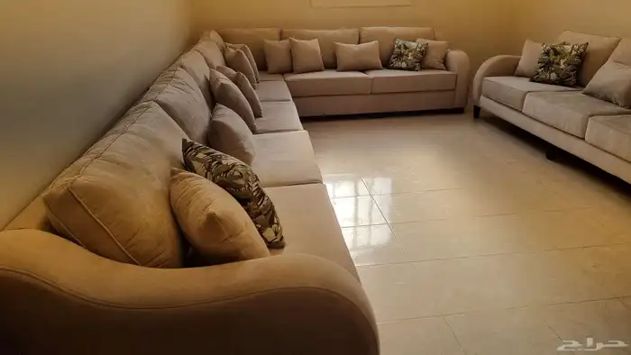 كنب الهبه تفصيل وجاهزيوجد تنجيدلجميع انواع الكنب يوجد تقسيط 23