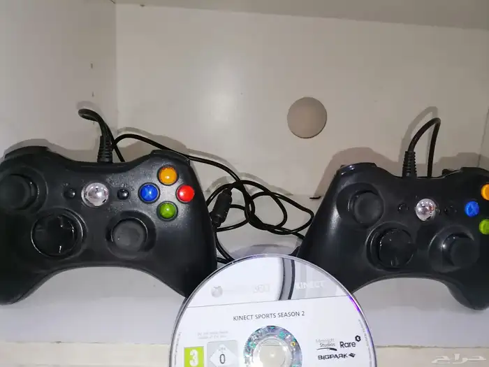 XBOX 360 نظيف مع كامل ملحقاته 3