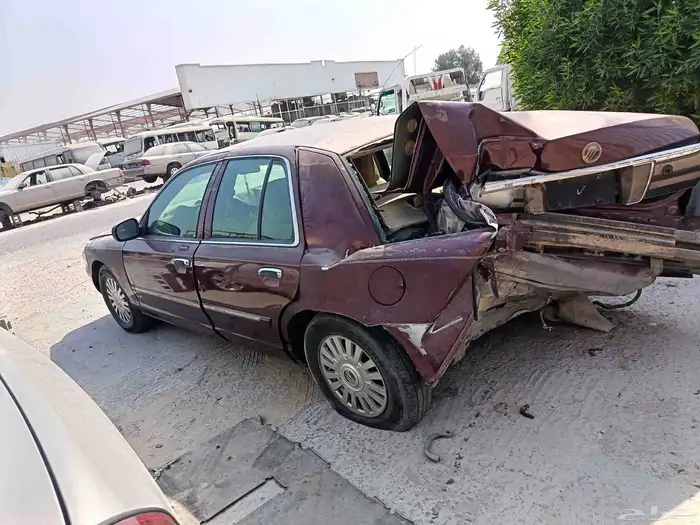 فورد جراند ماركيز 2006 تشليح 2