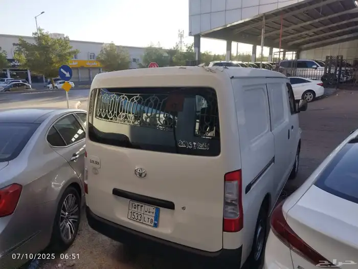 للبيع باص لايت اس 2024 نظيف 7