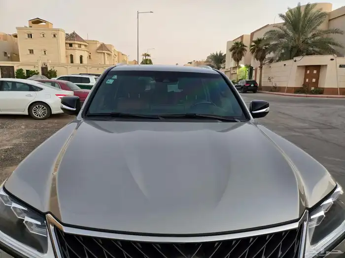 لكزس LX570 موديل 2018 9