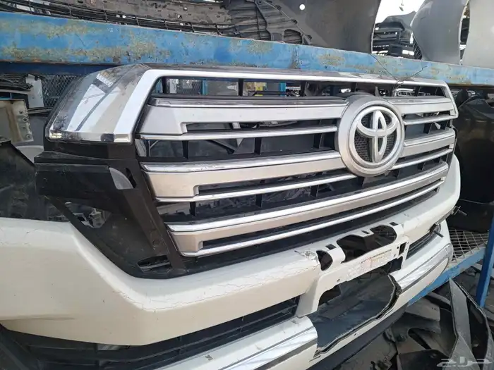 جيب لاندكروزر 2016 1