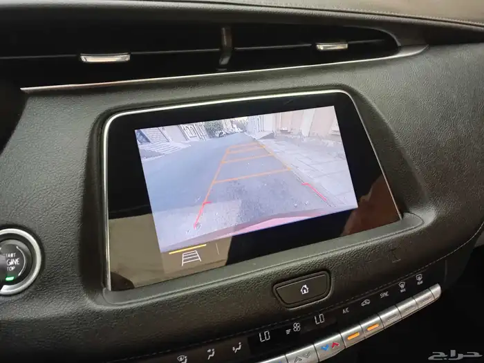 كاديلاك xt4 2019 13