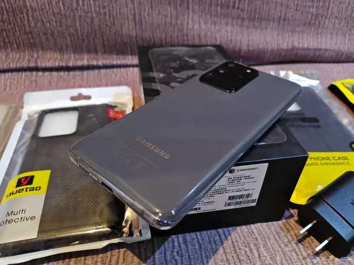 جلكسي اس 20 الترا 256 قيقا نسخة هونق كونق- s20 ultra 256gb 2