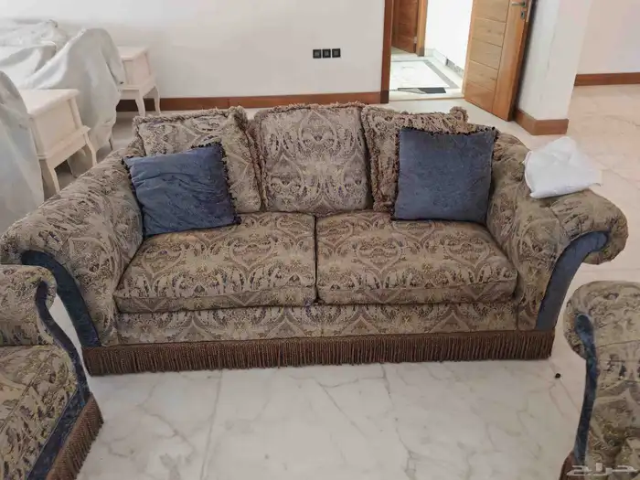 طقم كنب أمريكي مستعمل نظيف للبيع 2