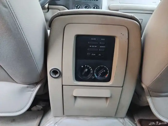 اكسبديشن 2004 جده 33