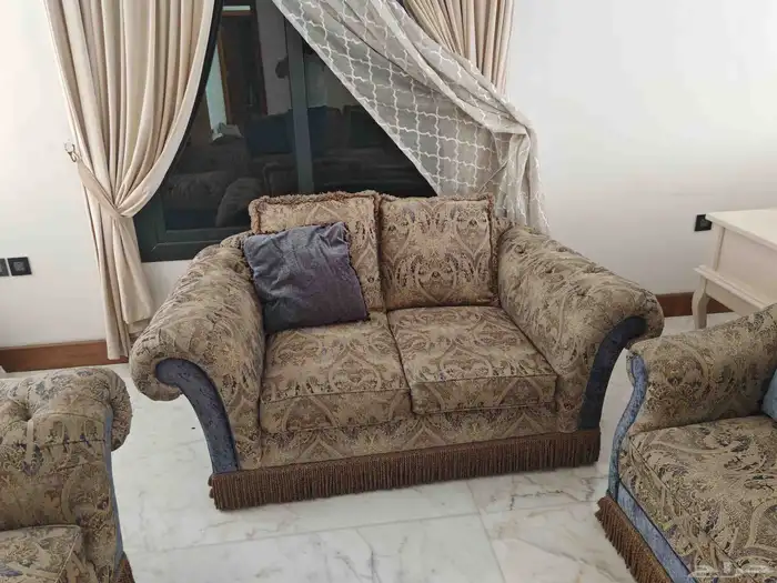 طقم كنب أمريكي مستعمل نظيف للبيع 0