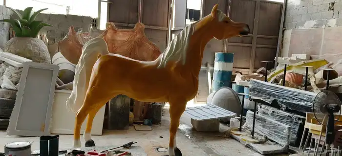 مجسمات فايبر جلاس 0